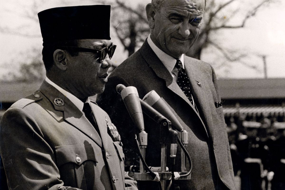 Soekarno: Perjuangan, Pemikiran, dan Warisan bagi Indonesia